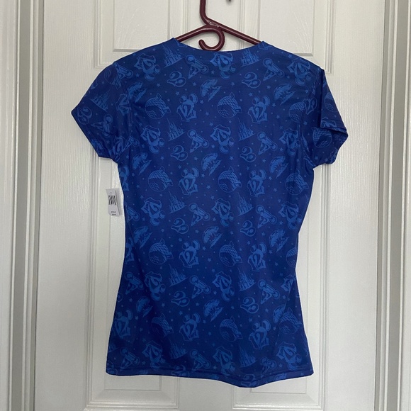 Walt Disney World NWT 2012 T-Shirt - Picture 7 of 8